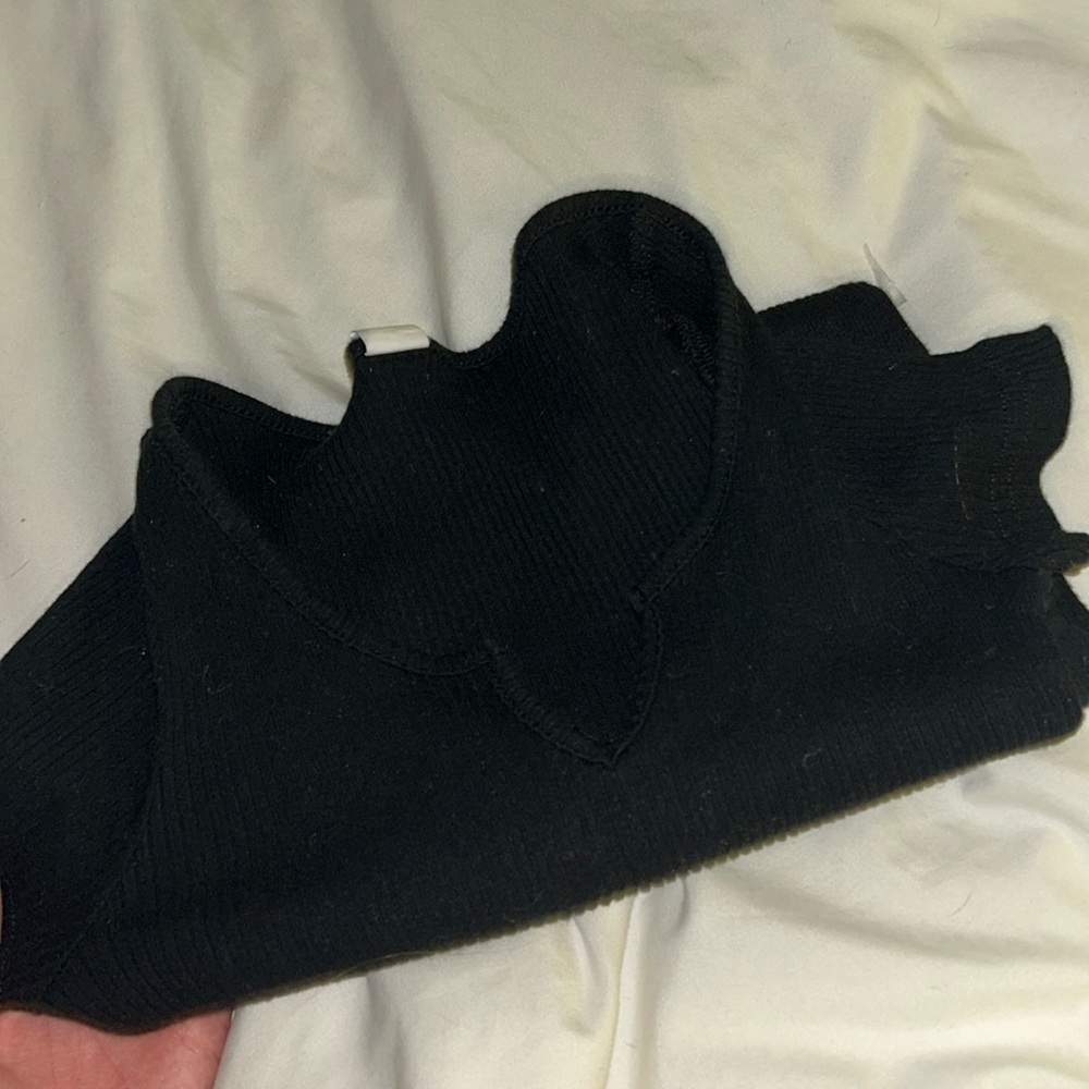 Short sleeve tight black dress